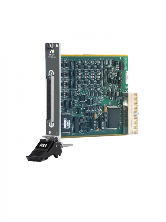 NI PXI-6704 Analog Output โมดูล front view