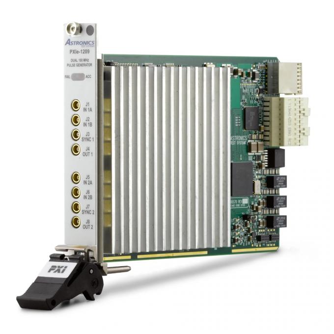 ナショナル・インスツルメンツ AT-1120 Signal Generator Adapter Module side view