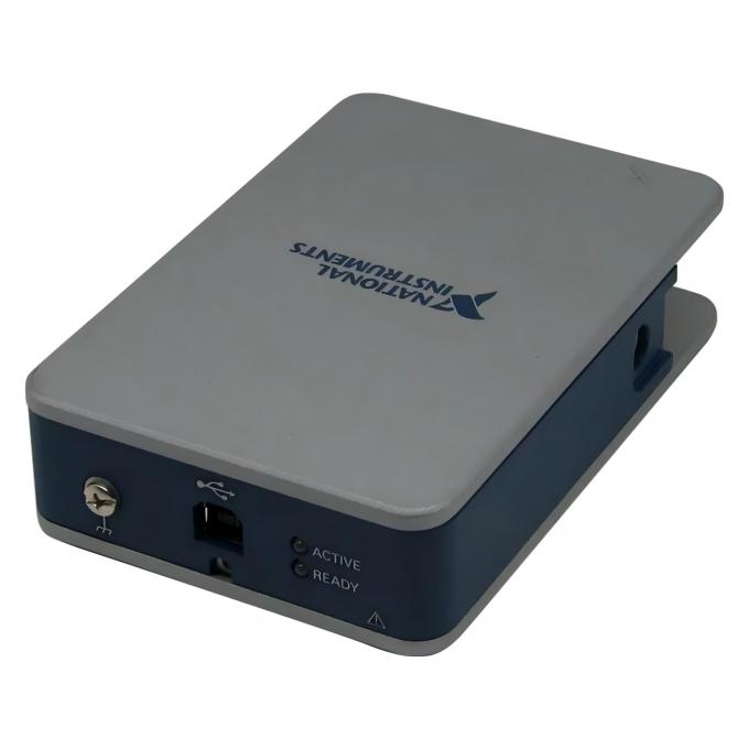 الصكوك الوطنية CDAQ-9171 CompactDAQ Chassis side view