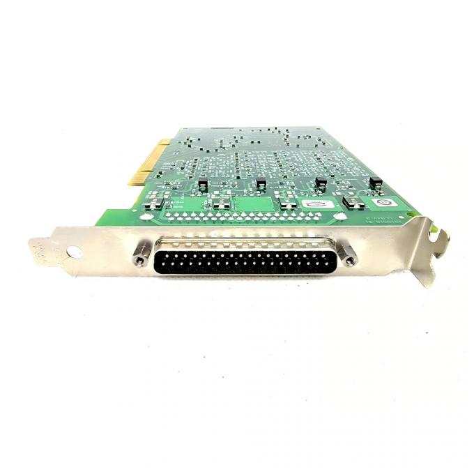Side view of PCI-6517 ดิจิตอล ฉัน/โอ Device highlighting compact form factor