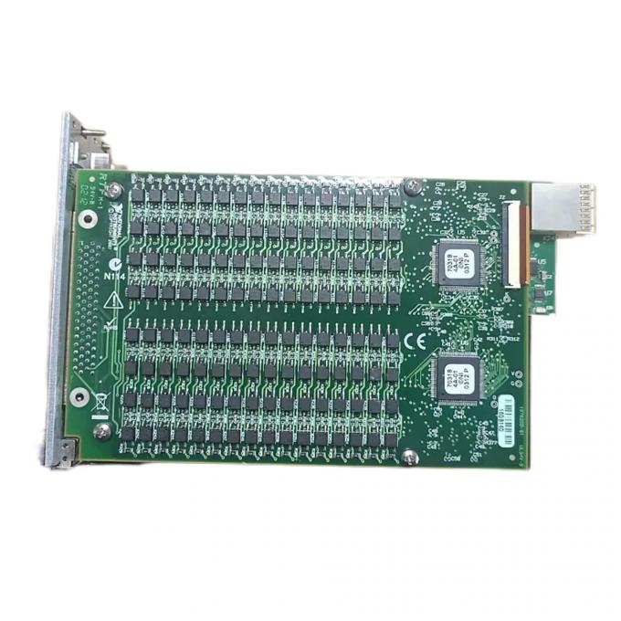 الصكوك الوطنية PXI-2533 PXI Matrix Switch Module front view