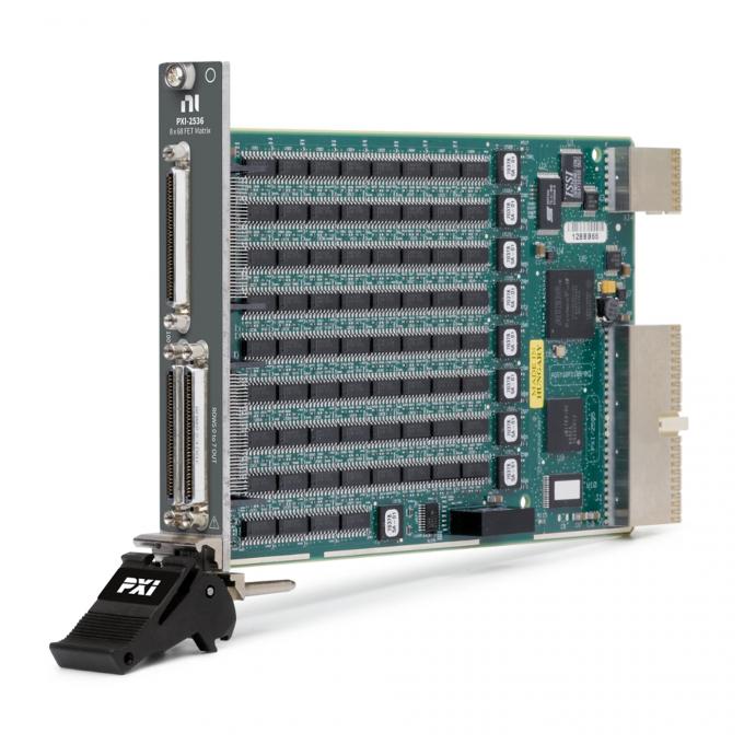 Top-down view of ナショナル・インスツルメンツ PXI-2536 PXI Matrix Switch Module showing component layout