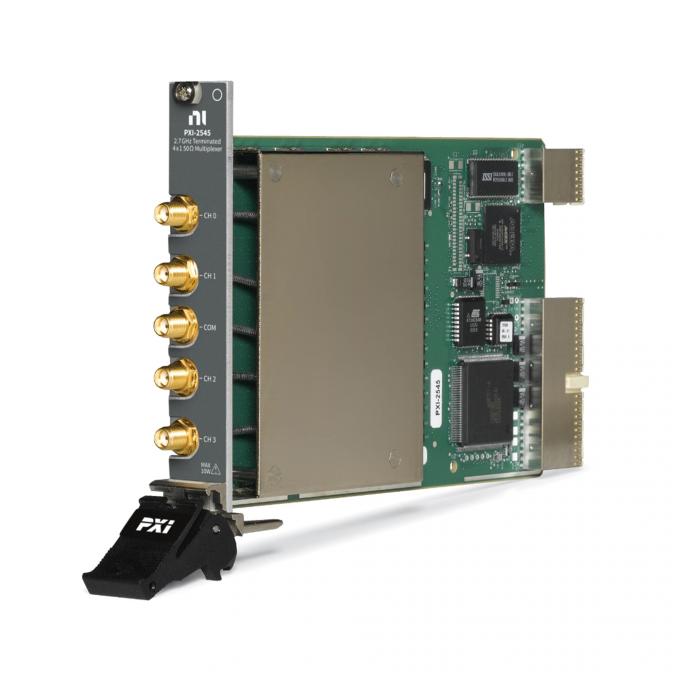 Close-up of الصكوك الوطنية PXI-2545 RF Multiplexer Switch Module connectors
