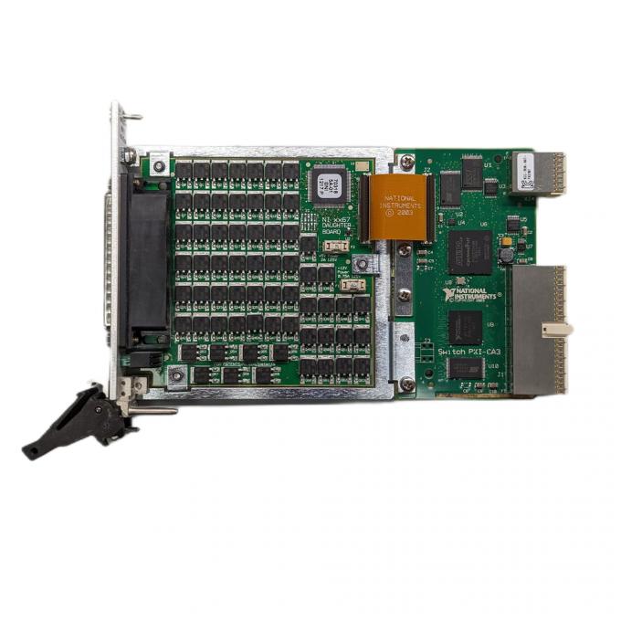 Front view of National Instruments PXI-2567 PXI Relay Driver โมดูล showing connector panel
