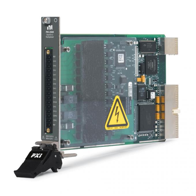 ナショナル・インスツルメンツ PXI-2584 front view showing PXI connector and module interface