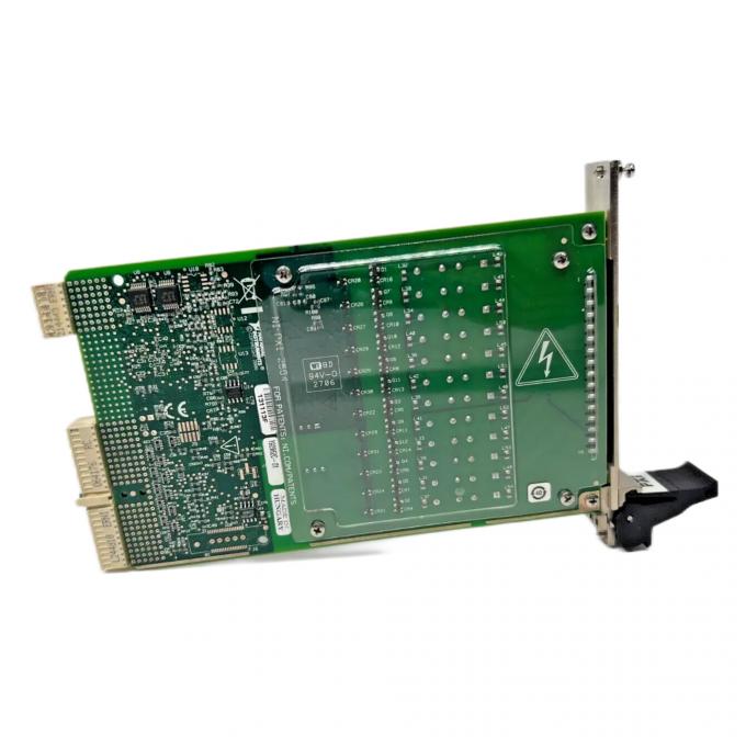 Close-up view of PXI-2584 โมดูล with detailed component labeling