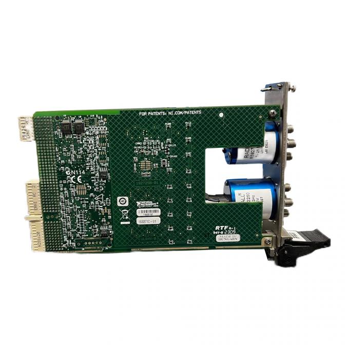 Close-up of National Instruments PXI-2596 PXI RF Multiplexer Switch โมดูล connectors