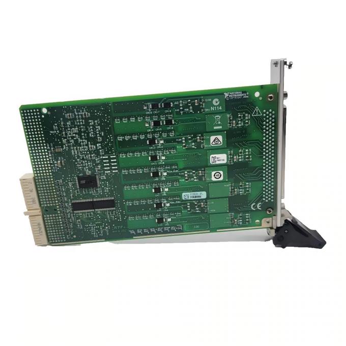 Side view of National Instruments PXI-6512 ดิจิตอล ฉัน/โอ โมดูล