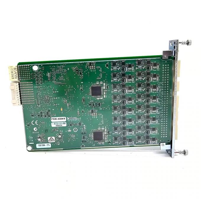 Side view of الصكوك الوطنية PXIe-4304 PXI Analog Input Module