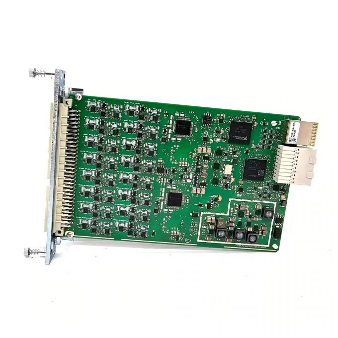 Close-up of الصكوك الوطنية PXIe-4304 PXI Analog Input Module connectors