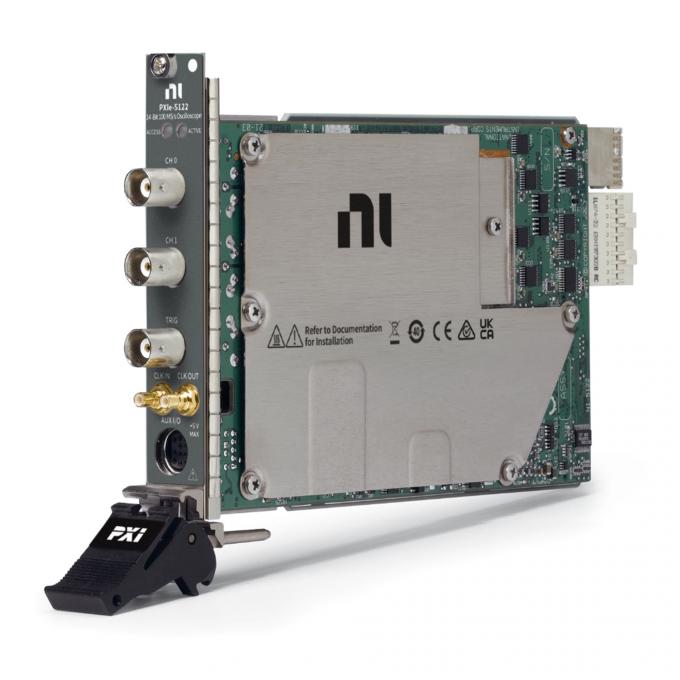 Side view of الصكوك الوطنية PXIe-5122 High-Speed Digitizer