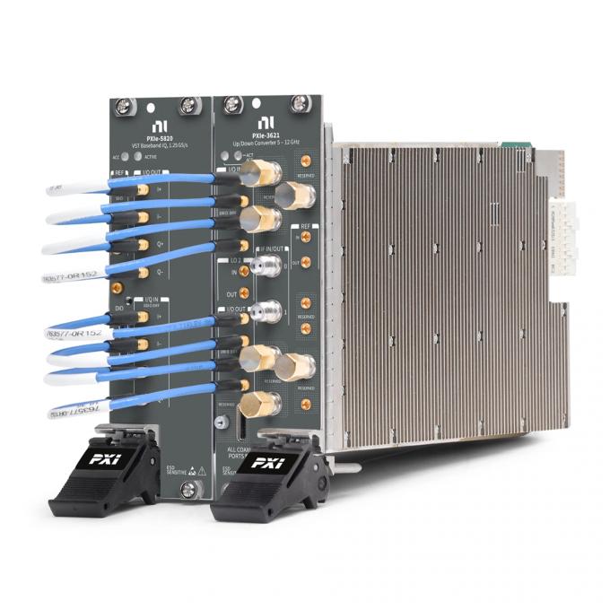 내쇼날인스트루먼트 PXIe-5830 PXI Vector Signal Transceiver unit