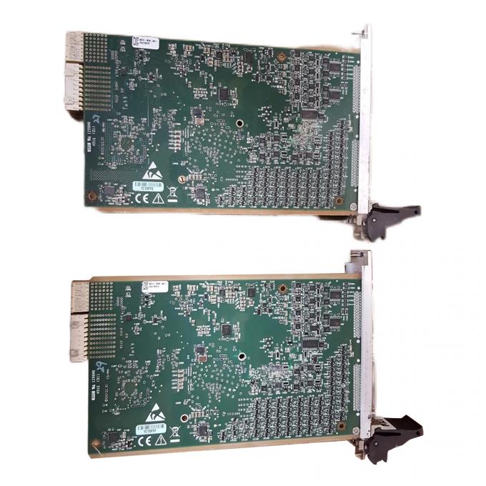 Side view of National Instruments PXIe-7857 PXI Multifunction Reconfigurable ฉัน/โอ โมดูล showing connectors