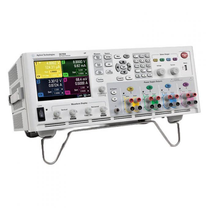 البصر N6705B DC Power Analyzer front view